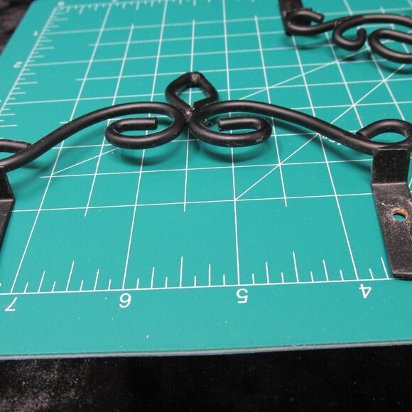 Unique Wrought Iron Plaque or Picture Frame Decoration with hook on bottom. - Picture 3 of 3